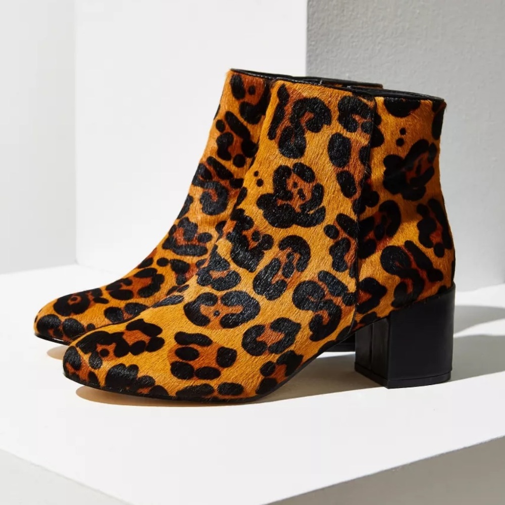 URBAN OUTFITTERS | UO Thelma Leopard Print Calf Hair Ankle Boot